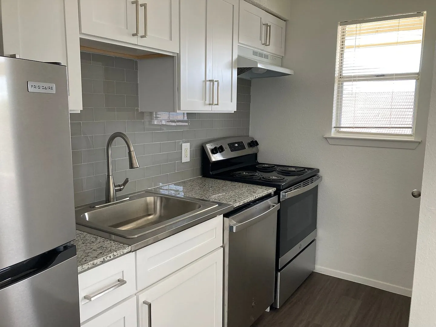 2627 Jones Rd — Photo 3