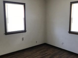 2136 S 9th St, Springfield, IL 62703