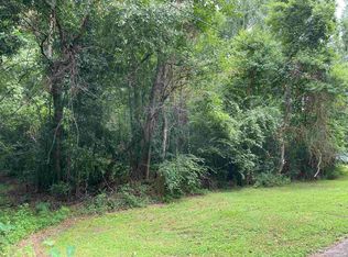 7600 Pinewood Ave, Century, FL 32535