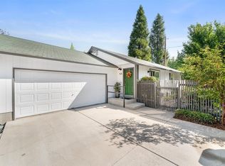 526 Bessie St, Medford, OR 97504