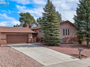 160 Dolomite Dr, Colorado Springs, CO 80919