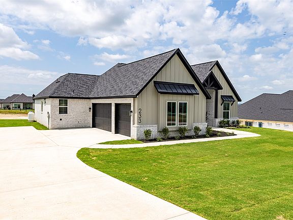 2nd image of 233 Oak Meadow Ln