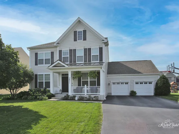 3671 Shaughnessy Dr, Elgin, IL 60124