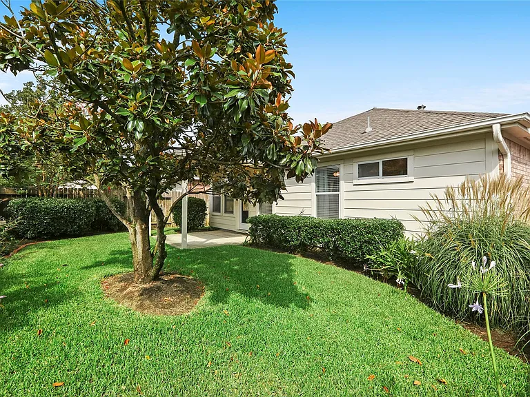 2362 Keegan Hollow Ln — Photo 34