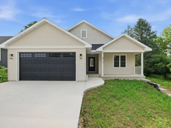 517 Alan Dr, Mount Horeb, WI 53572