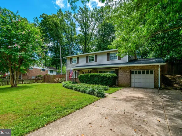 8527 Parliament Dr, Springfield, VA 22151