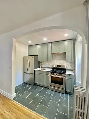 Rented by CMV Realty Inc. | media 15