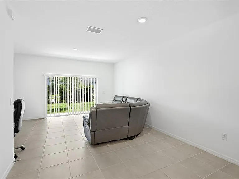 8865 Daybreak St — Photo 10