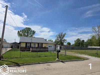 1208 Burns Ave, Ottumwa, IA, 52501