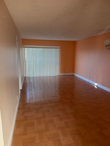 8740 N Sherman Cir #507 Photo 1