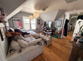 1817 W Berwyn Ave #3, Chicago, IL 60640