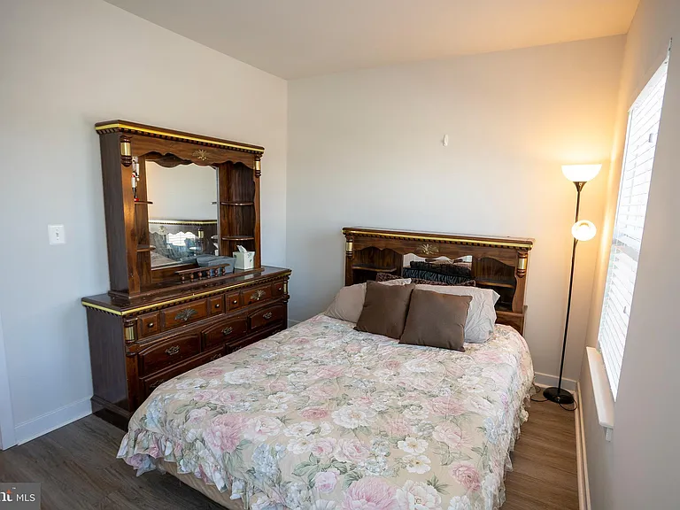 9926 New Pointe Dr — Photo 25