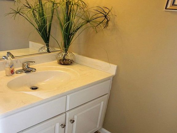 1/2 bathroom on 1st floor