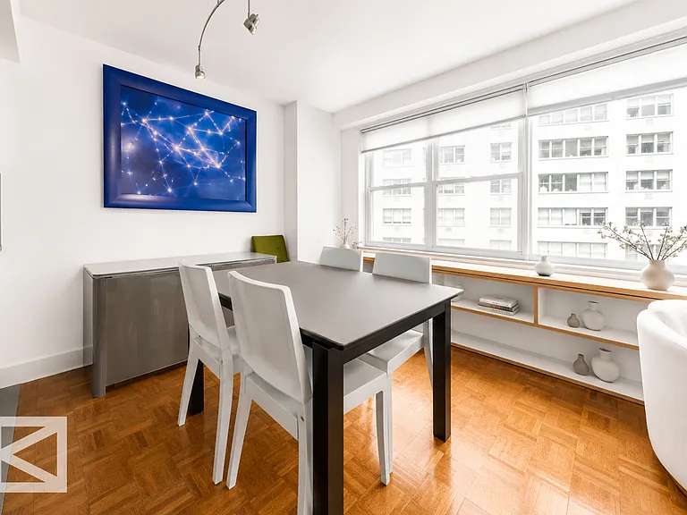 155 W 68th St #1203 — Photo 4