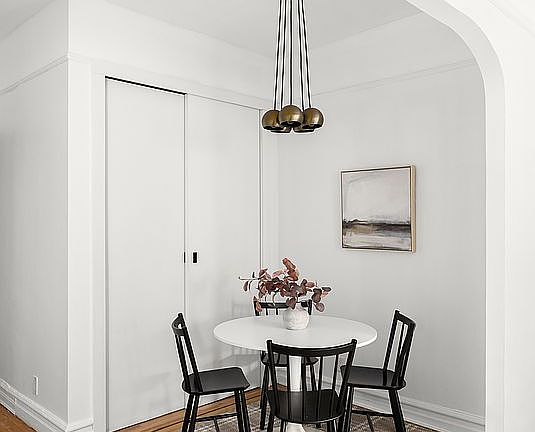 3rd image of 135 Prospect Park W Unit A6