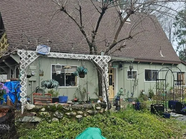 20694 Cedar View Dr, Foresthill, CA 95631