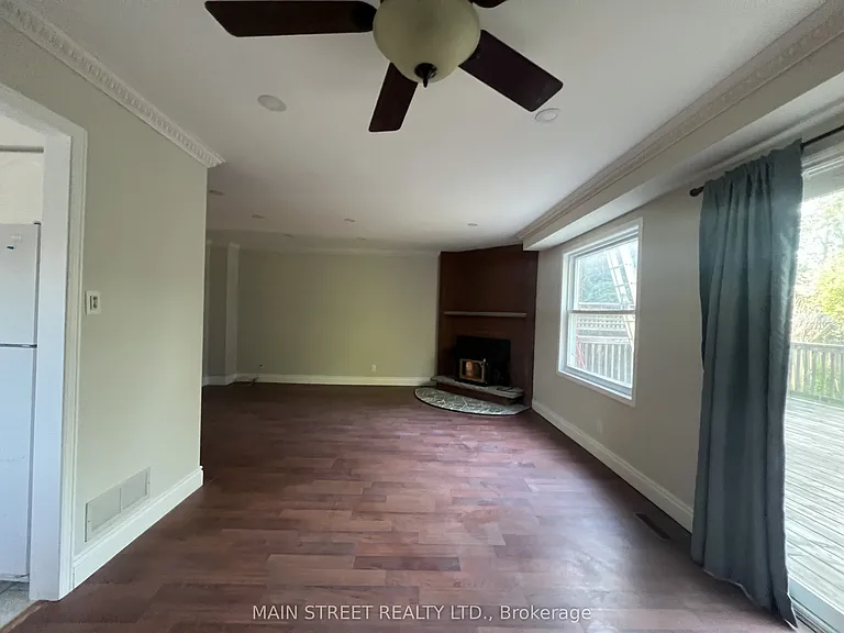 14 Ailsa Dr — Photo 12