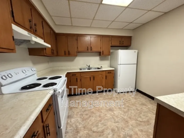 115 N Jonathan St #303 — Photo 1
