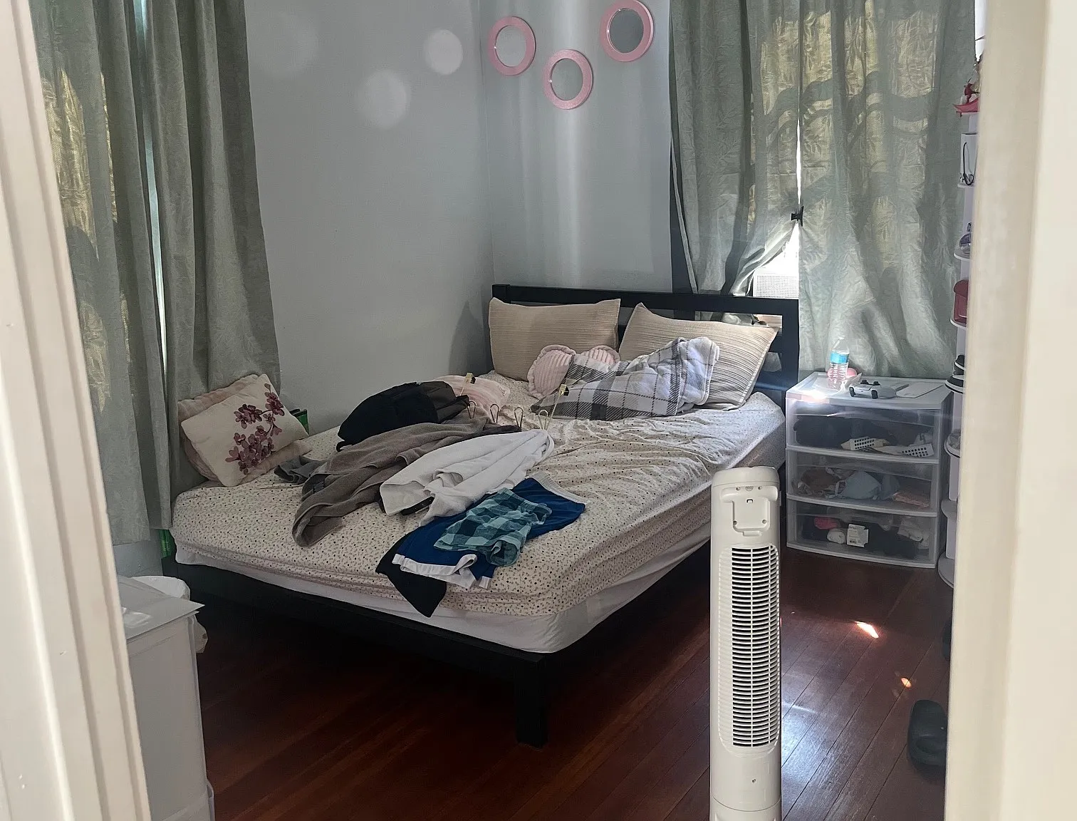 4 bed, 1200 sqft, $3,200 — Photo 4