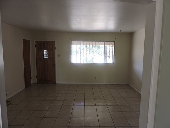 5th image of 3407 Edgar Park Ave