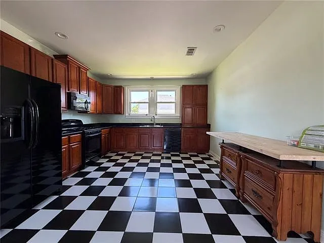 116 Colby St — Photo 7