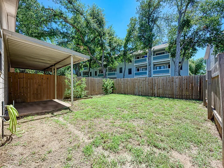 12408 Deer Falls Dr #B — Photo 29