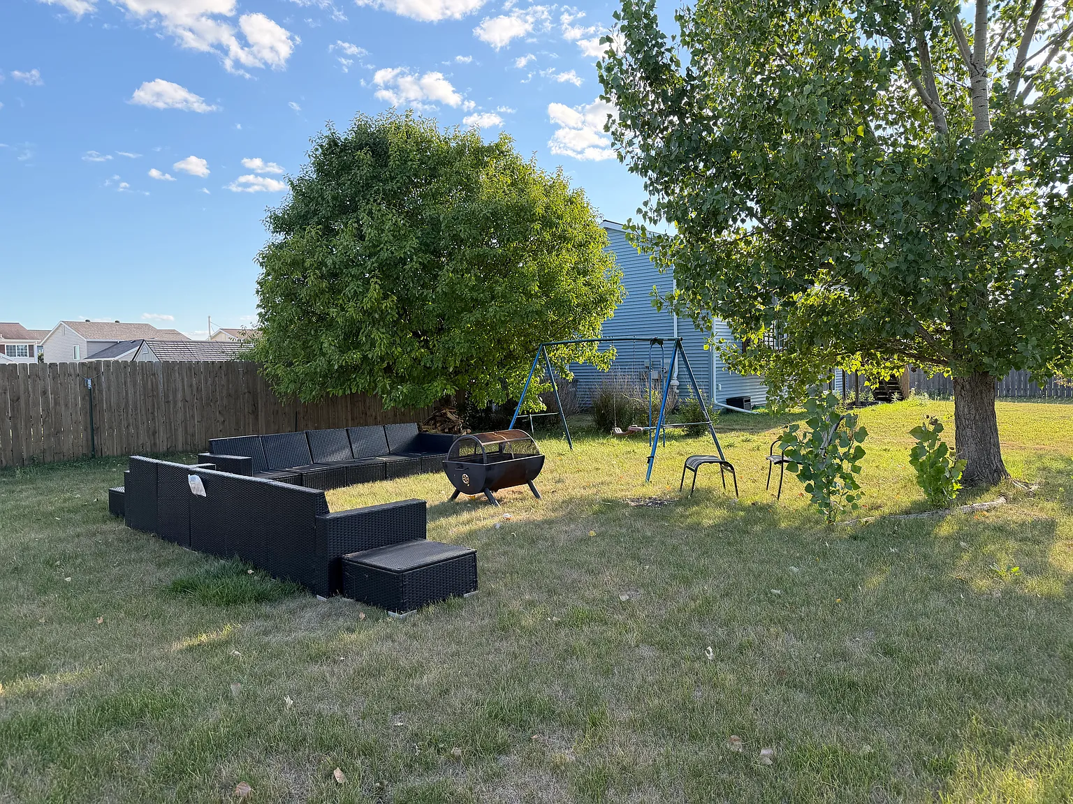 3 bed, 1616 sqft, $1,880 — Photo 3