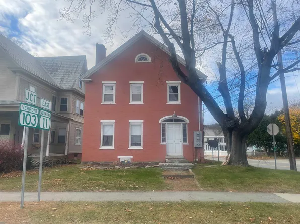 17 Grafton Street, Chester, VT 05143