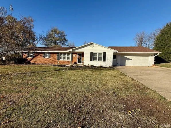81 E 200 S, Princeton, IN 47670