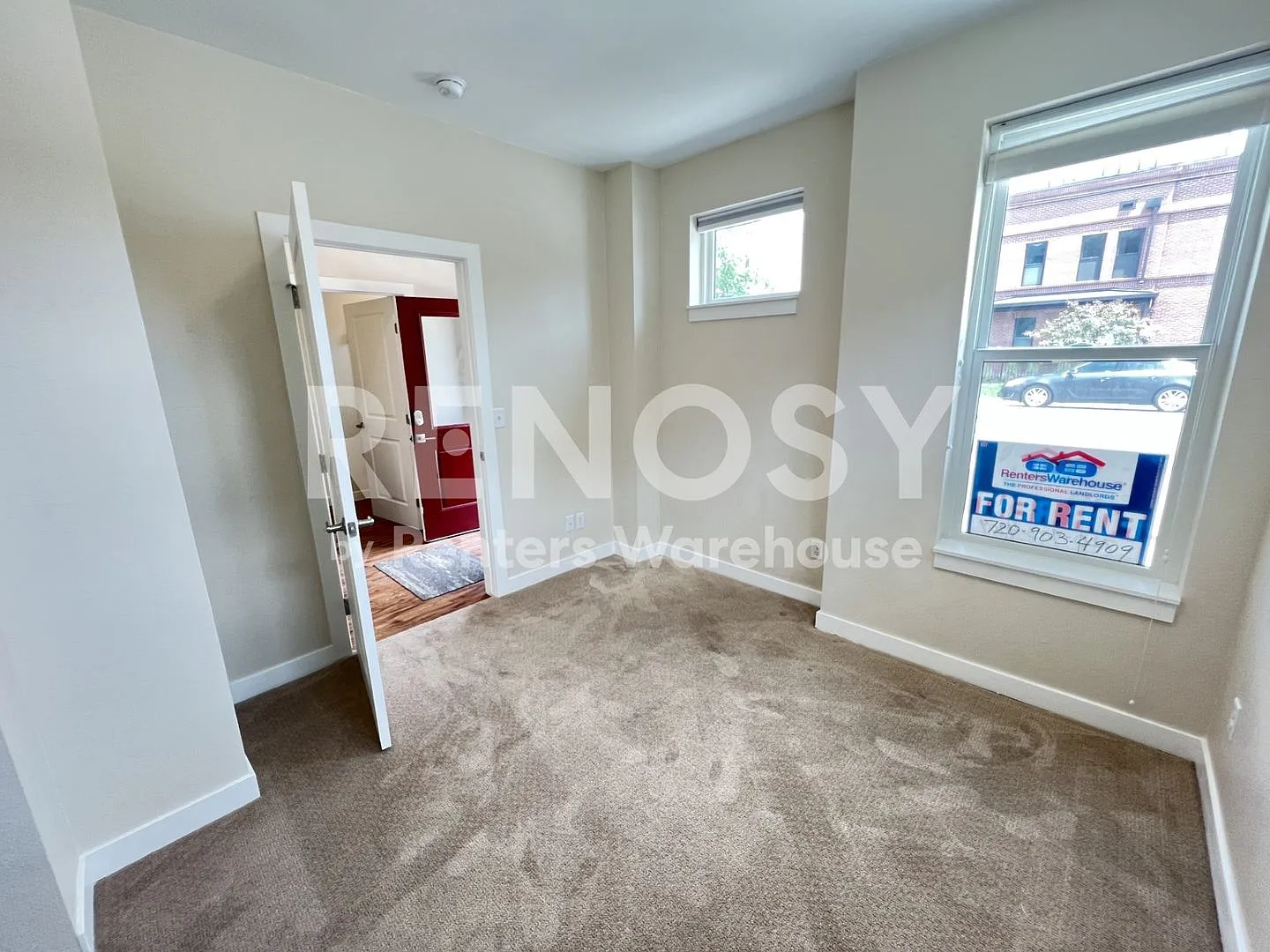 Don't miss this Spacious Townhome in the Heart of Denver — Photo 4