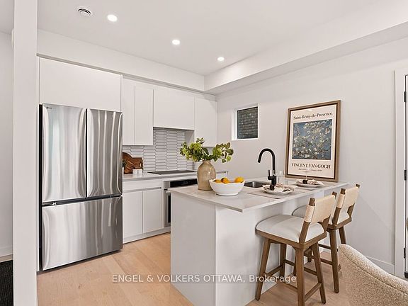 5th image of 47 B Fairmont Ave #B