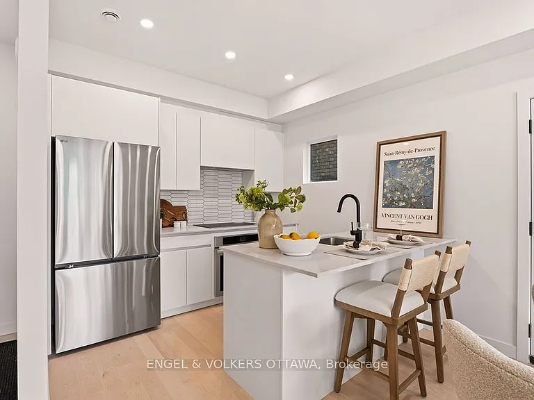 47 B Fairmont Ave #B — Photo 5