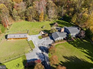 540 Horseshoe Trail Rd, Denver, PA 17517