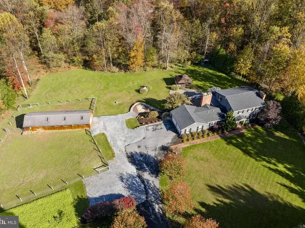 540 Horseshoe Trail Rd, Denver, PA 17517