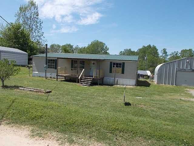 1st image of 105 Red Oak Dr