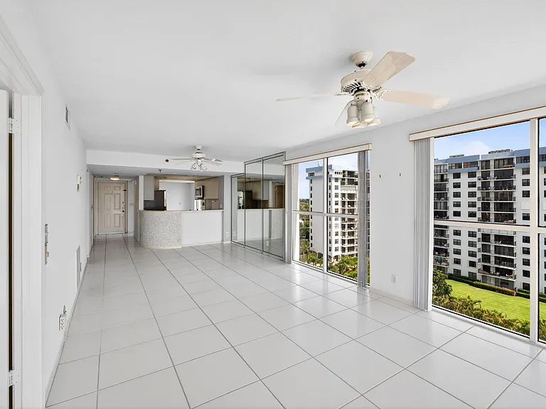 3901 S Flagler Dr #901 — Photo 7