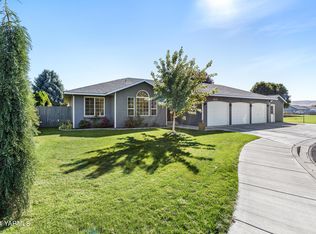 1537 S 68th Ave, Yakima, WA