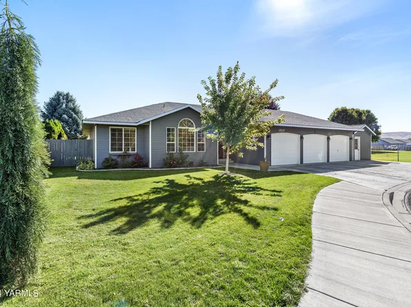 1537 S 68th Ave, Yakima, WA 98908