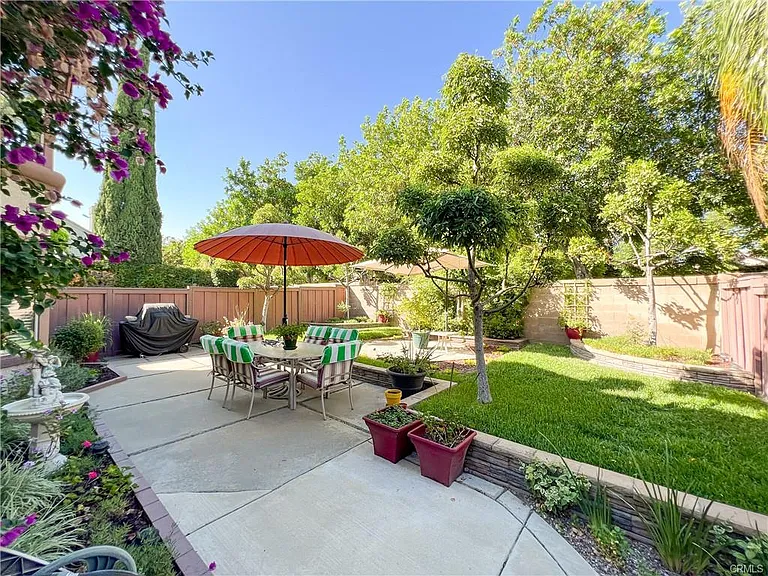 11144 Corsica Ct — Photo 44