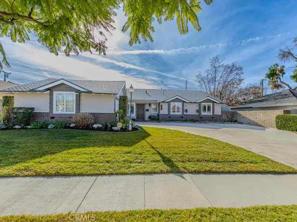 1008 El Mirador Dr, Fullerton, CA 92835
