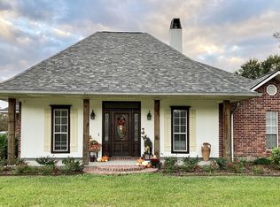 11280 Amalie St, Oscar, LA 70762
