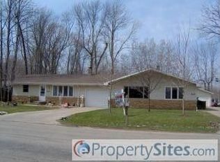 2543 Southwood Dr, Appleton, WI 54915