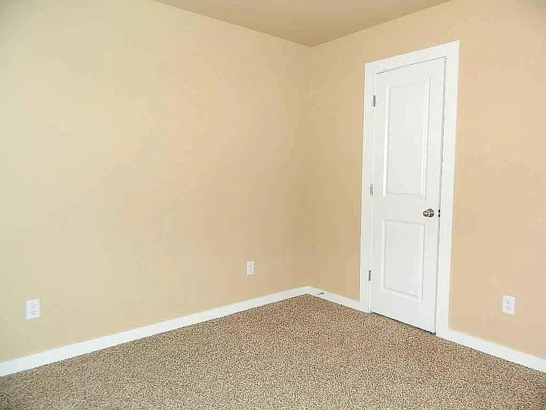 810 Oak Hill Rd — Photo 11