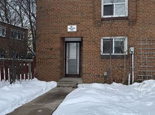 158 Cactus Ave #10, Toronto, ON M2R2V3