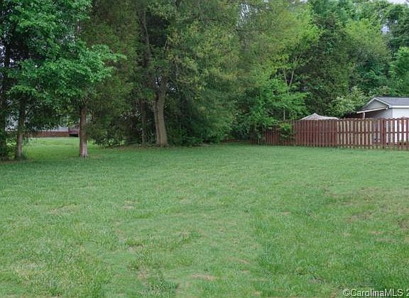 3rd image of 2042 Capstone Ct