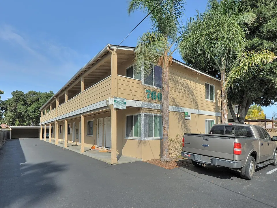 760 Palo Alto Ave