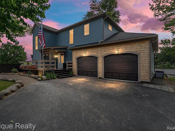 2nd image of 800 Kimberly