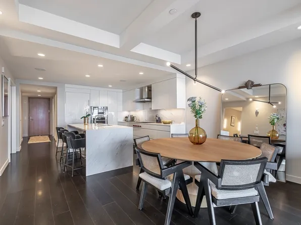 150 Seaport Blvd #6D, Boston, MA 02210