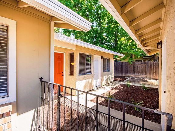 5th image of 6845 Mellodora Dr