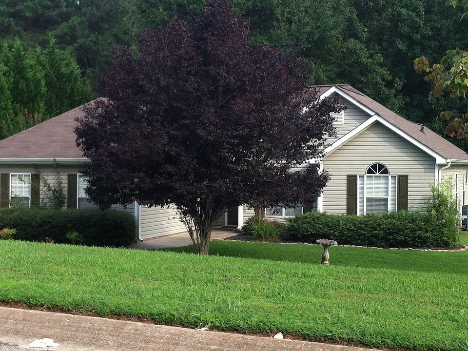 2nd image of 94 Paces Landing Trce